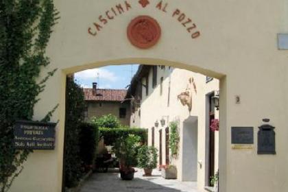 Cascina in zona Rho