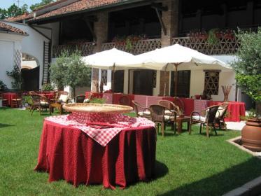 Cascina in zona Rho