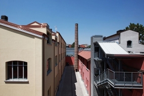 Ex-fabbrica ristrutturata zona nord di Milano