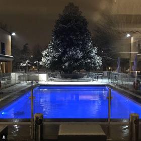 Hotel con piscina e parco in zona Linate