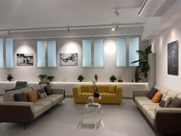 Showroom design in zona  stazione Centrale