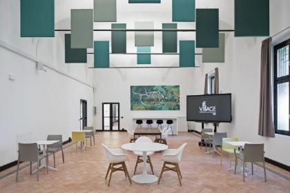 Nuovo spazio eventi con chiostro in Crocetta