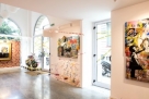 Spazio espositivo con vetrine in zona 5vie