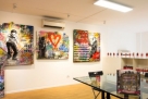Spazio espositivo con vetrine in zona 5vie