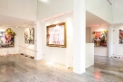 Spazio espositivo con vetrine in zona 5vie